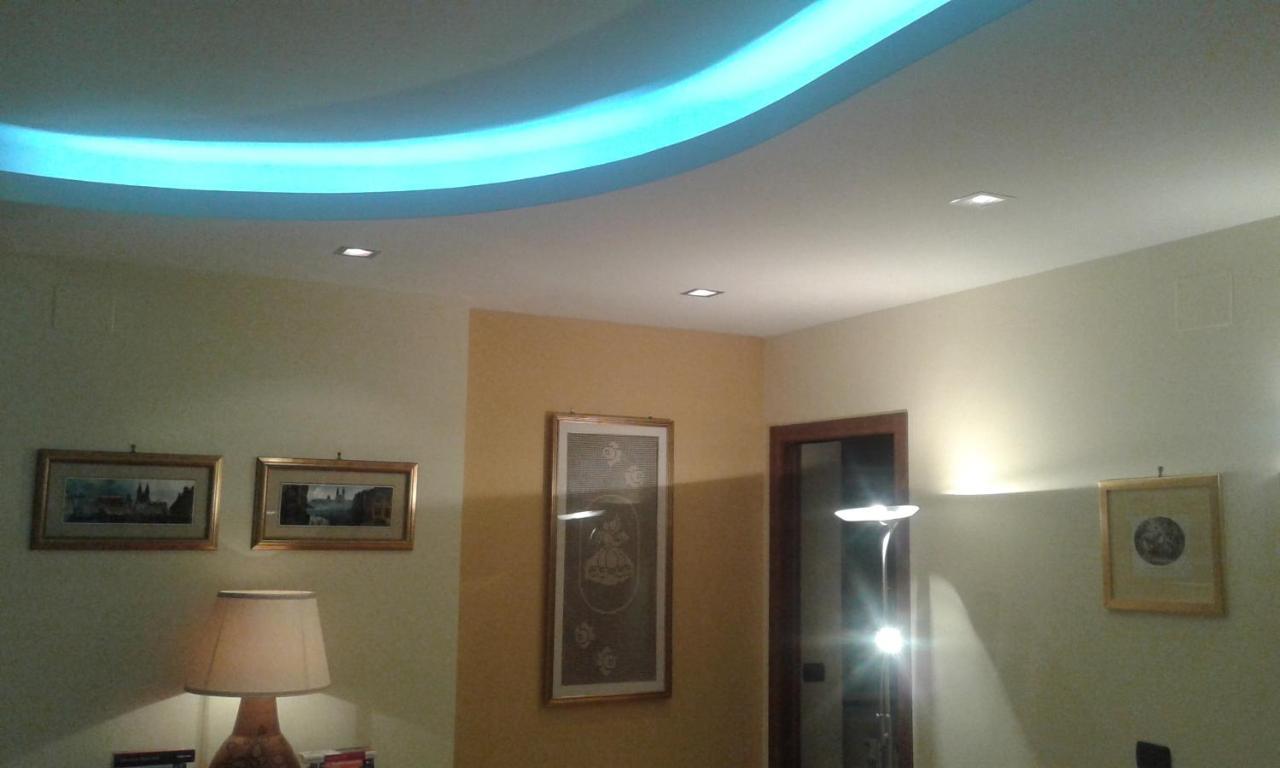 Double Room,1033225070:JPEG